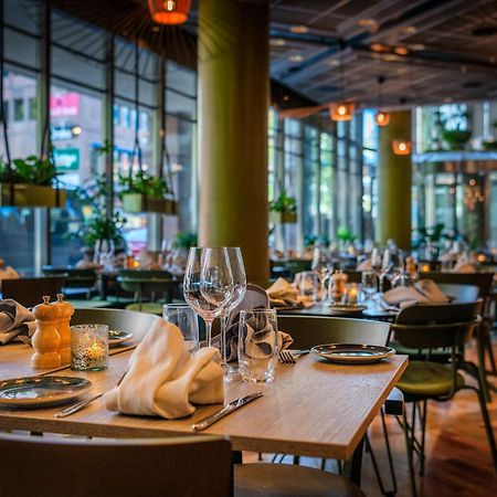 于默尔广场斯堪迪克酒店 于默奧 外观 照片