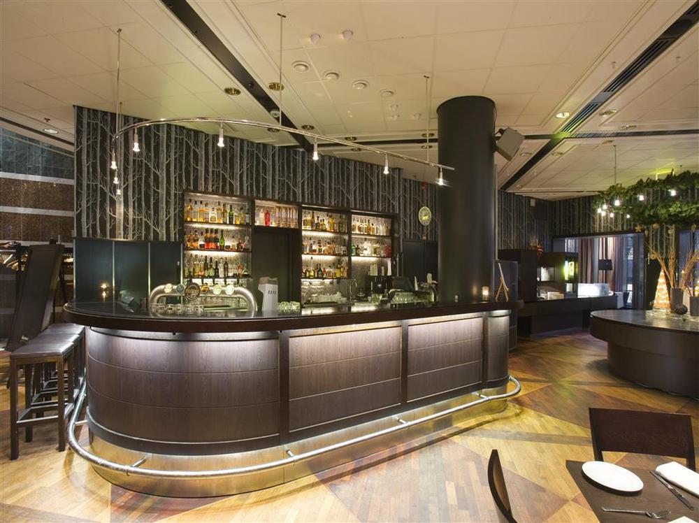 于默尔广场斯堪迪克酒店 于默奧 餐厅 照片